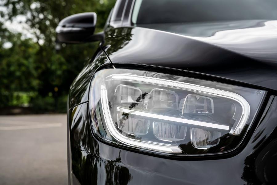 Детали экстерьера Mercedes-Benz GLC220 d 4Matic (X253) 2019 года  (UK) (фото 28 из 89)